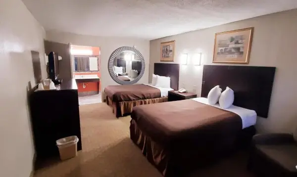 Executive Inn 5